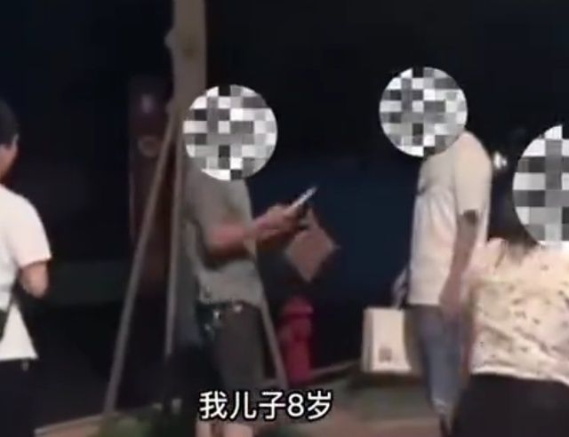 学校回应男子校内殴打妻子斥其出轨