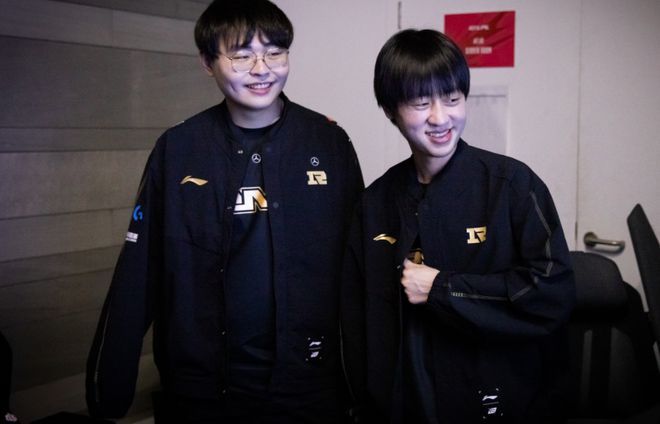 RNG更换主教练