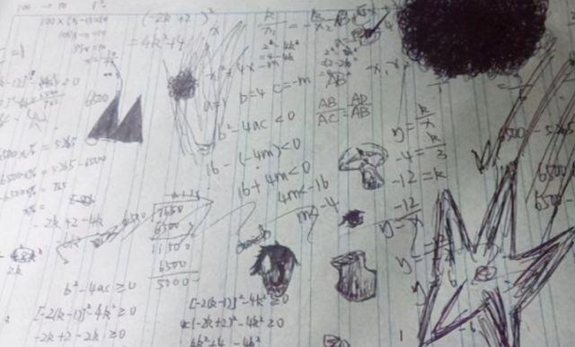 老师晒班级学霸的草稿纸