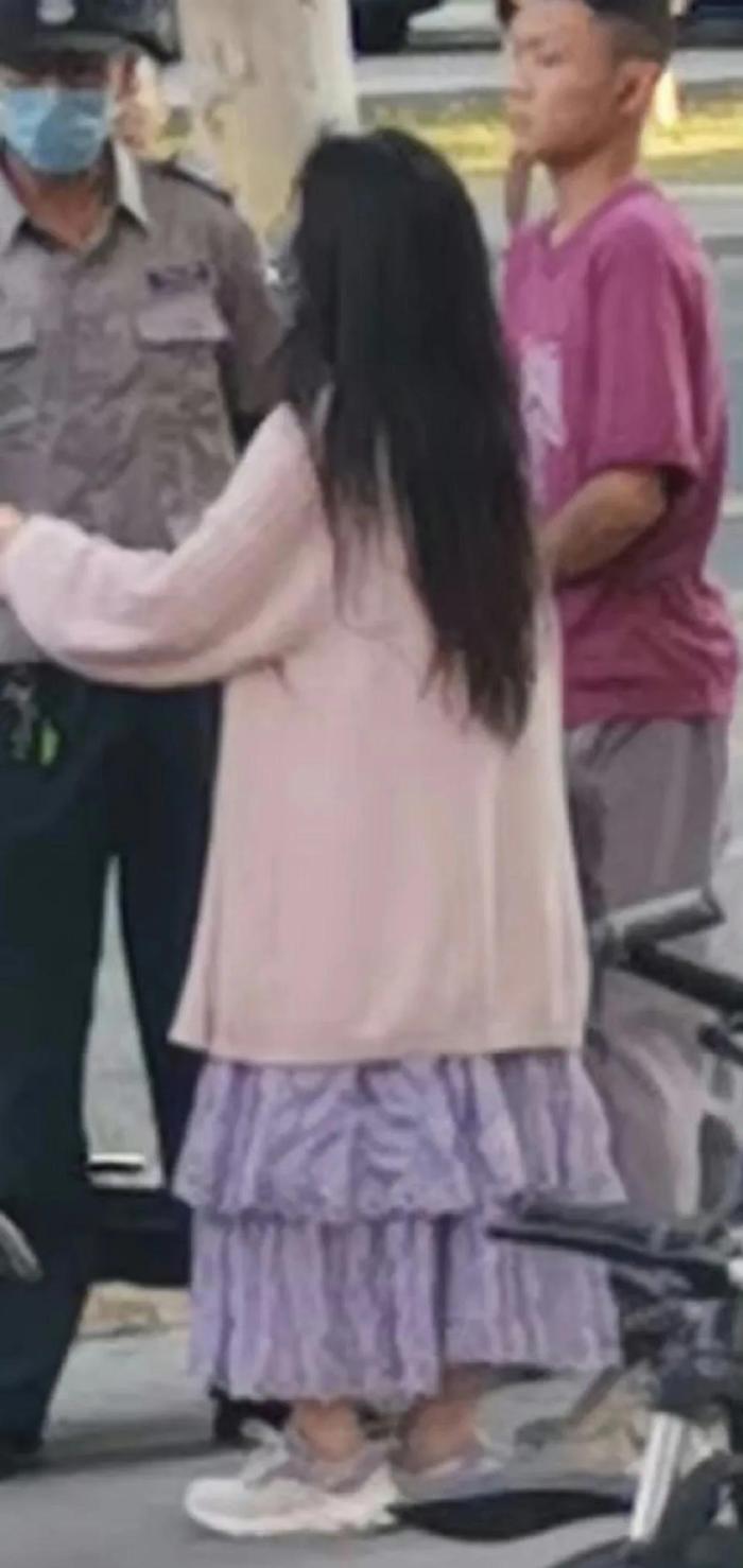 疑似天津大学女生扣饭事件监控流出