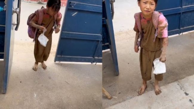 女孩抓蛙一身泥巴被妈妈逮到