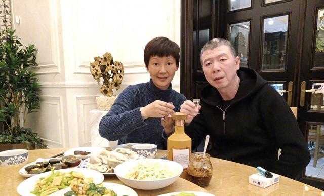 冯小刚白癜风消失了