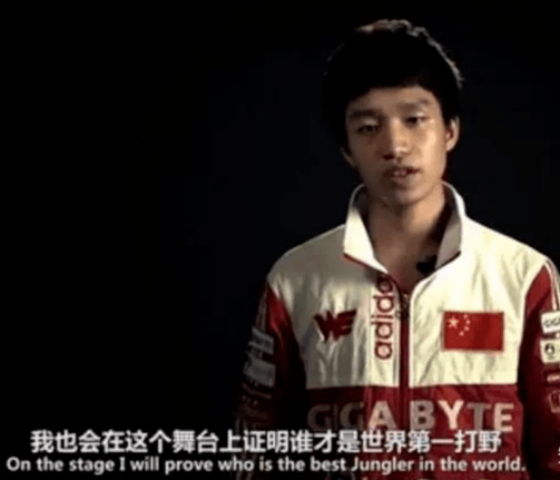当男朋友看到Uzi复出