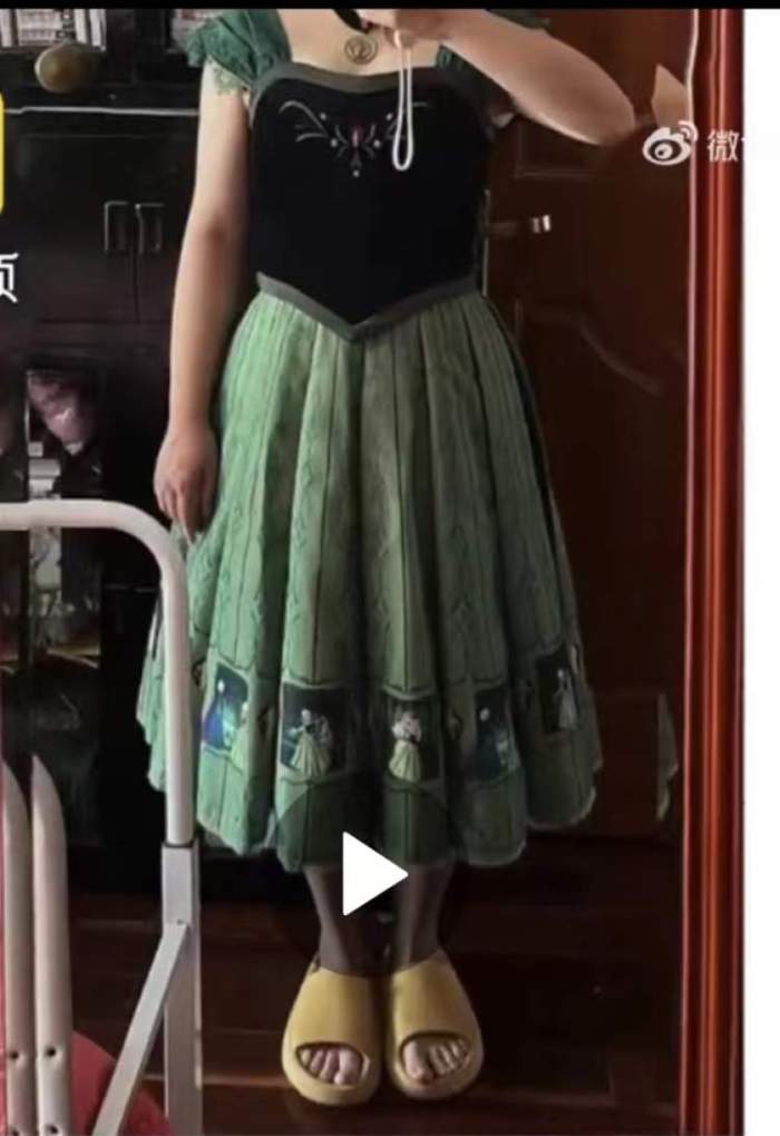 穿汉服不能去迪士尼？迪士尼回应：欢迎游客穿汉服，但应避免穿着与迪士尼角色混淆