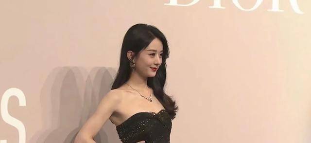 Angelababy黄景瑜活动生图