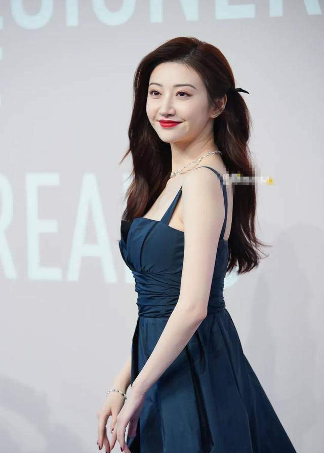 Angelababy黄景瑜活动生图
