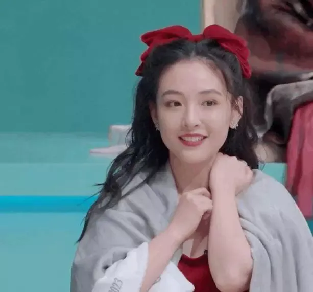 吴倩方晒出院记录
