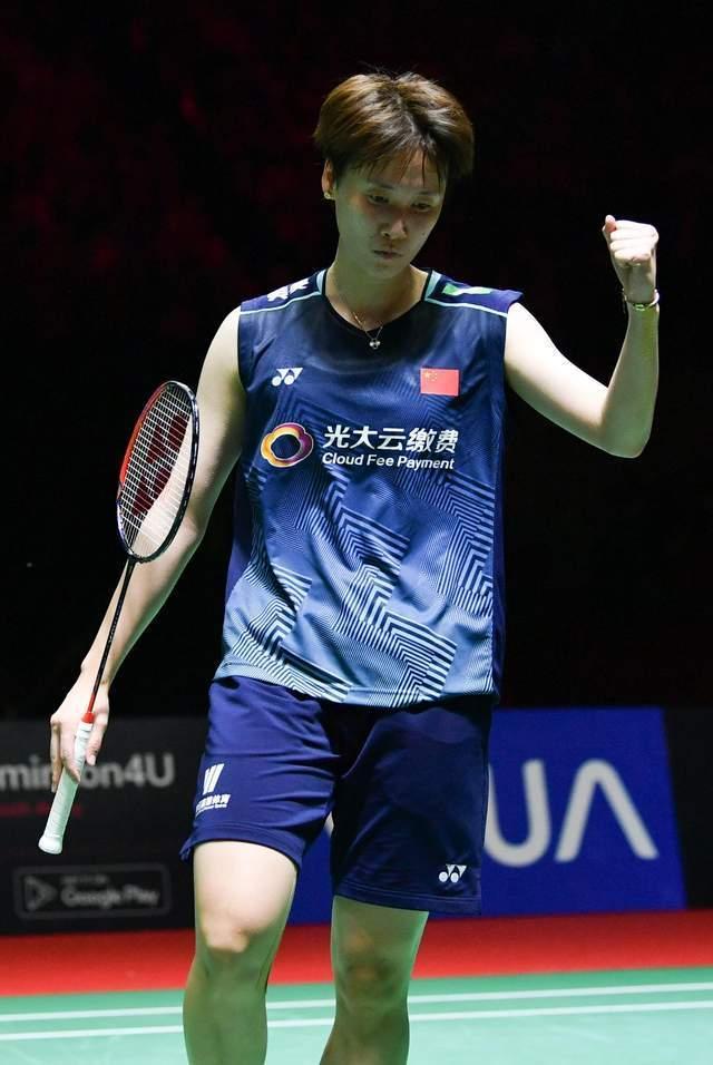 陈雨菲连续逆转2-0横扫马林，夺赛季首冠！国羽女单顶级赛终夺冠