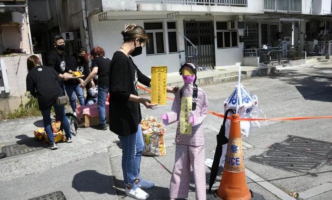 蔡天凤将在下月安葬，婆家人花巨资请人对遗体进行修复工作