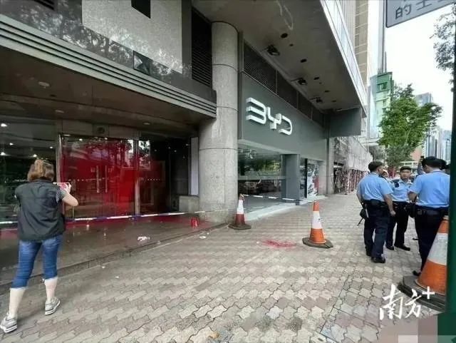 比亚迪香港4门店遭破坏，警方拘捕1女和5名有黑社会背景男子