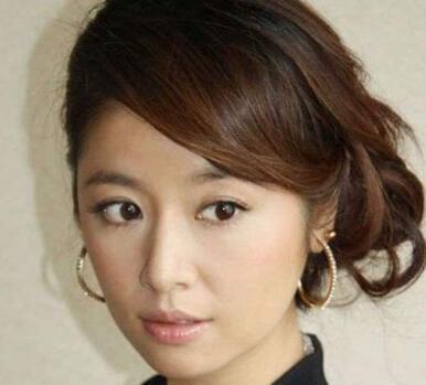 林心如首回应周杰伸舌事件