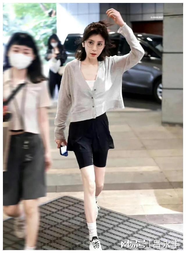 贾静雯戏腔惊艳全场