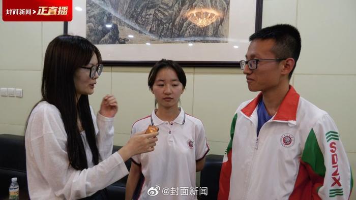 棒！被林丹邀请打球的女生考了689分
