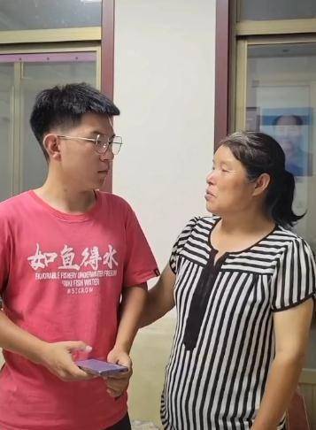 感动全网环卫工儿子求助网友