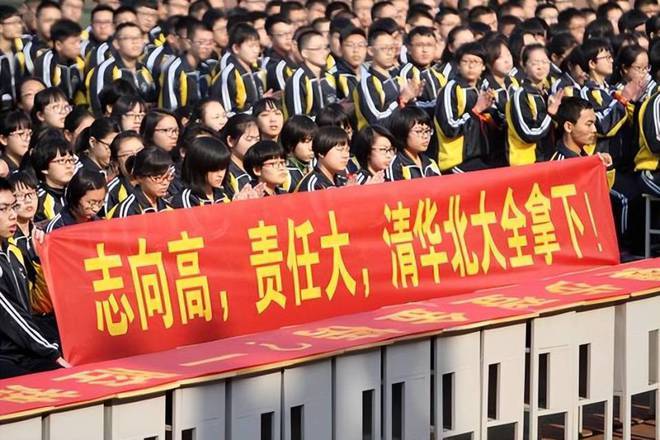 感动全网环卫工儿子求助网友