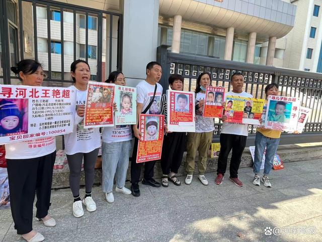 《失孤》原型郭刚堂之子被拐案开庭，被告人拒不认罪