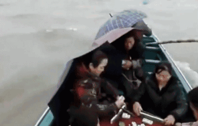 调查11000名中老年人后，发现爱打麻将者，最终会变这样……