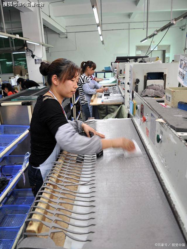 大学生暑期进厂打工成潮流，华为、富士康等企业成最热门选择

