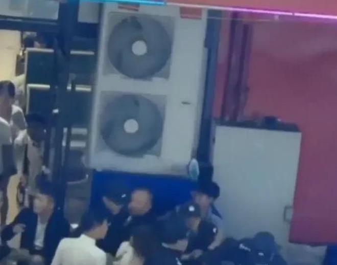 网友点赞淄博出警效率，烧烤摊打架20秒就到达现场，50秒处理完毕