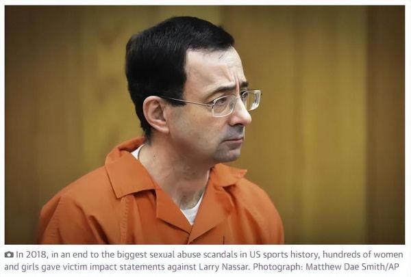 美国性侵上百人队医在监狱被刺