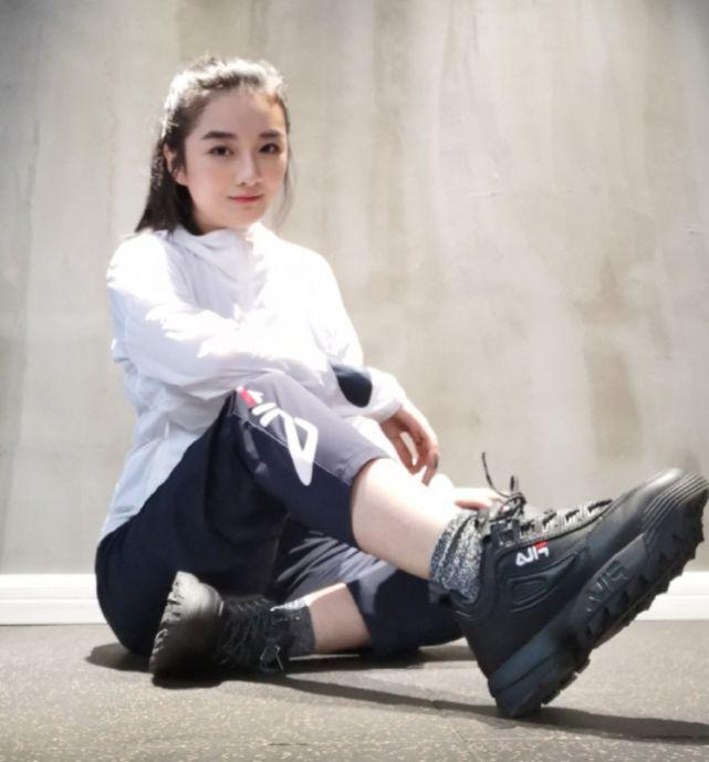 王栎鑫前妻说不想再照顾男人