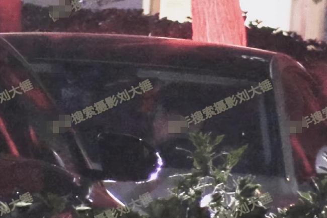 何九华被曝出轨素人德云社艺人私生活为何频频出事