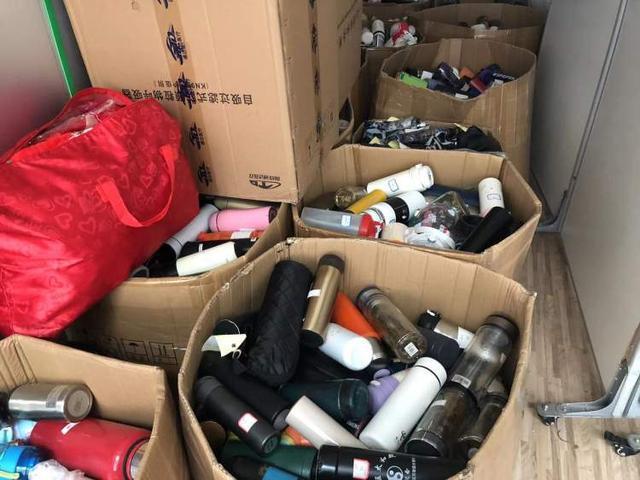 虹桥站遗失物品爆仓