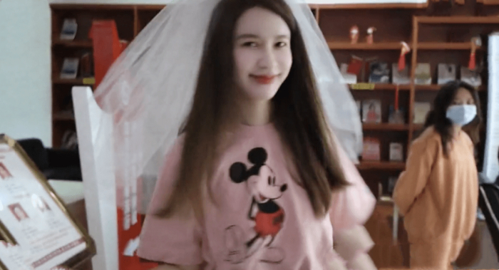 网红张大奕官宣结婚