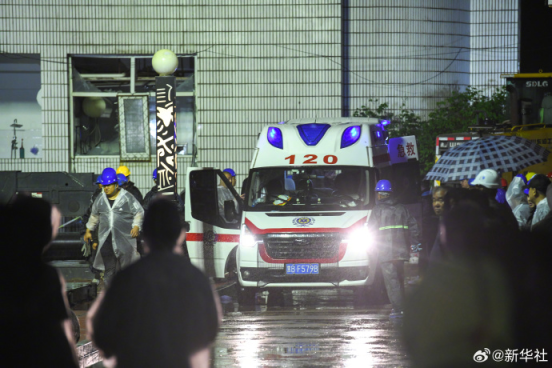 齐齐哈尔体育馆坍塌事故已致9人死亡