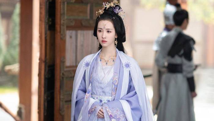 魏大勋“艳压”杨洋、陈都灵“火过”白鹿，被配角反超之后，主角慌了