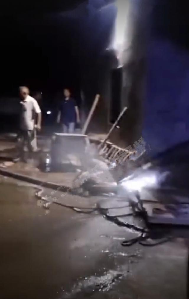 孙女回家找不到人，沿着手机线索才发现一家4口人在化粪池死亡