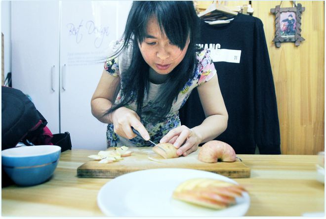 普通家政员成为“科班保姆”后，月薪涨到近2万元