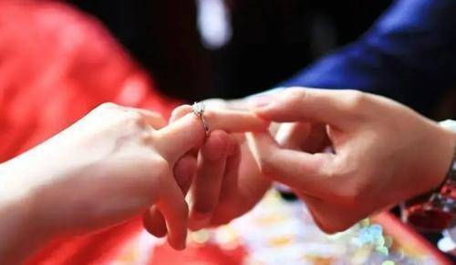 2019年江西彩礼杀人案纪实：男子举债40万被退婚，70刀砍死未婚妻