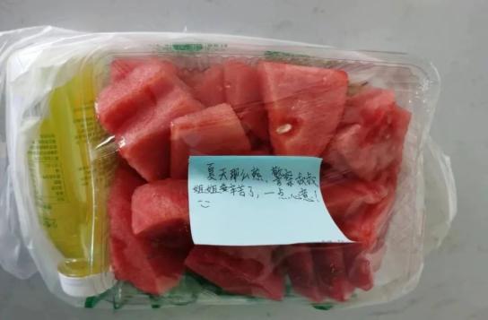 小朋友你的西瓜很甜