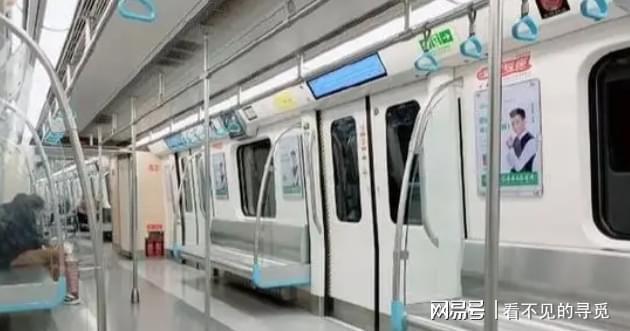 南京地铁禁止乘客喝水引争议：人性化与文明如何取舍？