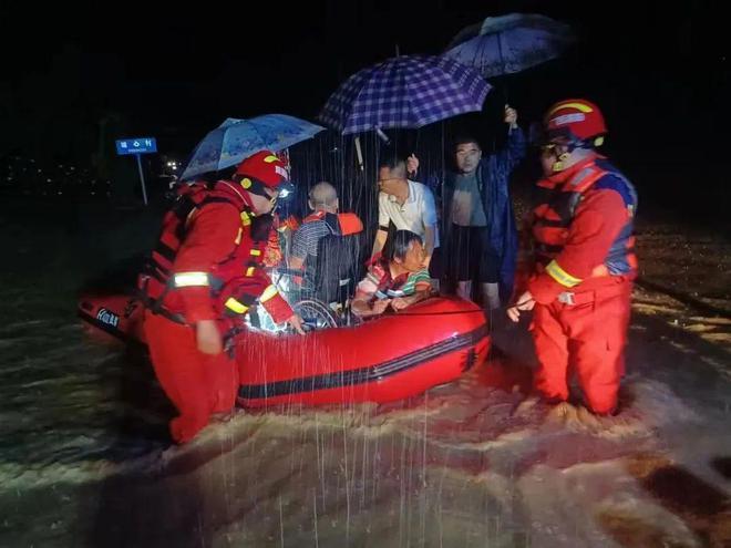 专家解读｜此轮降雨有多强？广西一乡镇打破多项历史极值！未来三天北海等市仍有强降雨