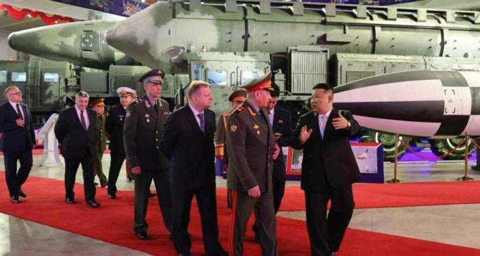 金正恩邀请俄防长参观朝鲜核武器