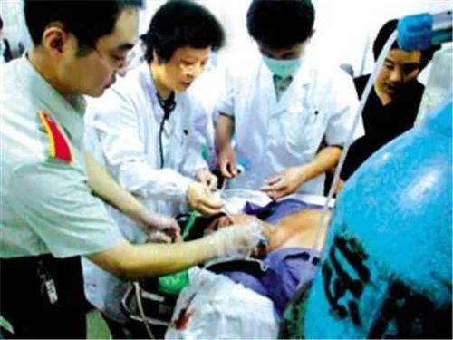18年前南京投毒案：嫉妒邻居生意好，大饼店老板毒倒300多人
