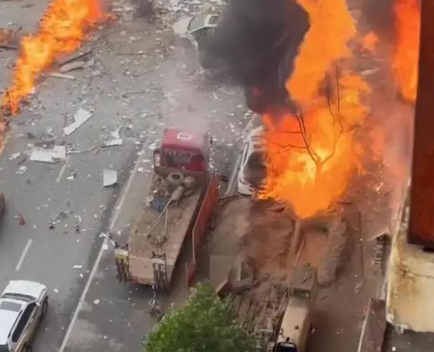 河北天然气爆燃致2死2伤