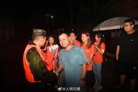 K396旅客连夜转移