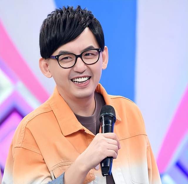 黄子佼否认性侵指控