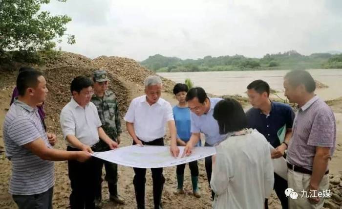 兄弟县，兄弟情，武宁县搜寻修水抗洪失联干部人员增至两千余人

