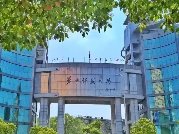 被退档最新后续！复读狂人唐尚珺公开不复读原因：说自己人生走了弯路
