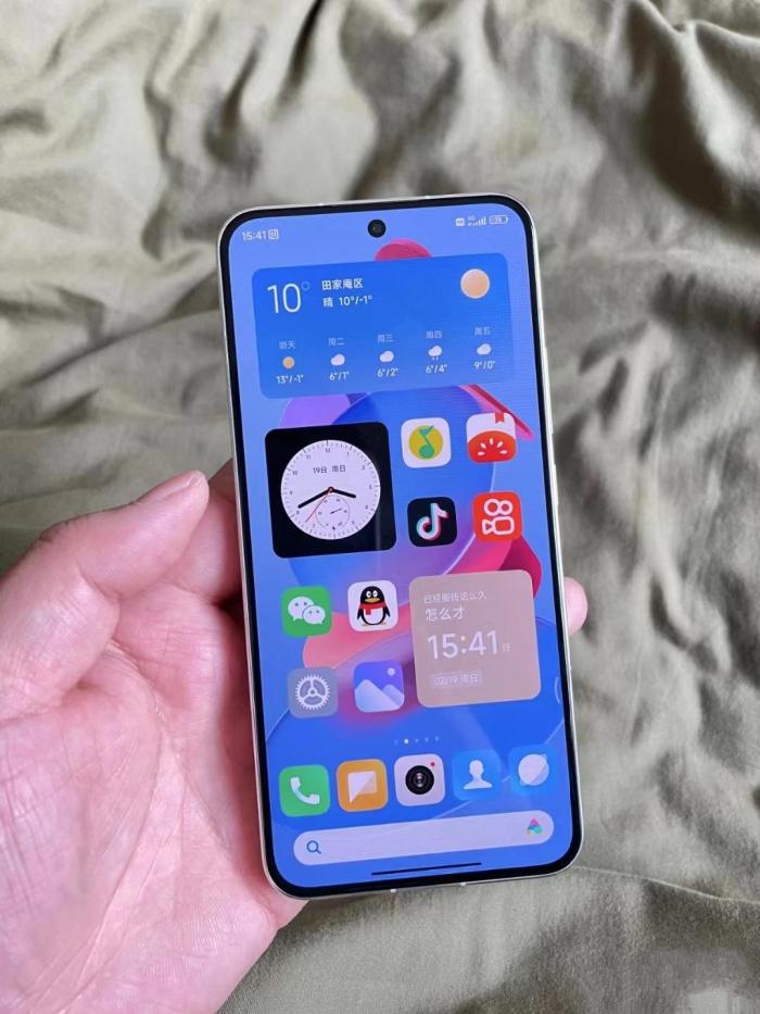 从iPhone13换到小米13，我才算是真的醒悟了