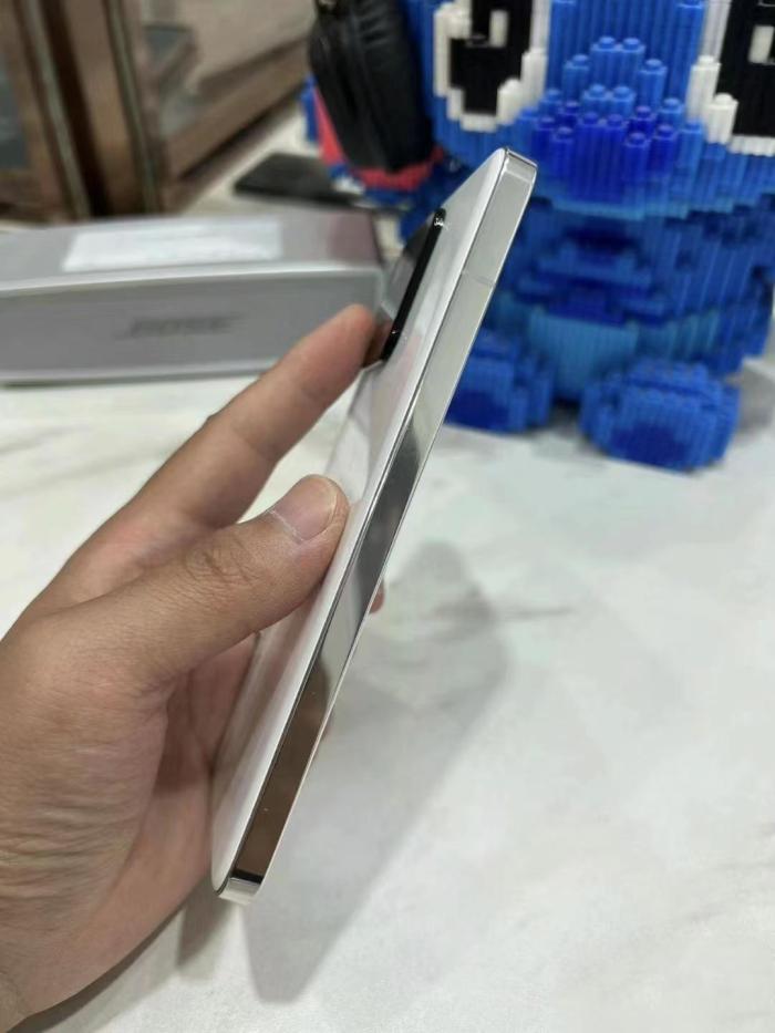 从iPhone13换到小米13，我才算是真的醒悟了