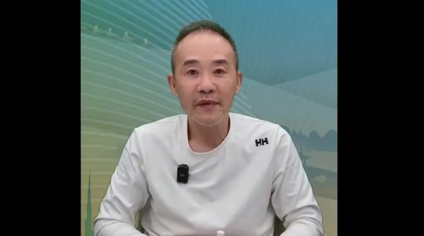 王石员工围堵姚振华行为不可取