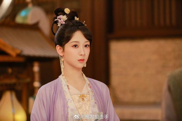 杨紫包场孤注一掷