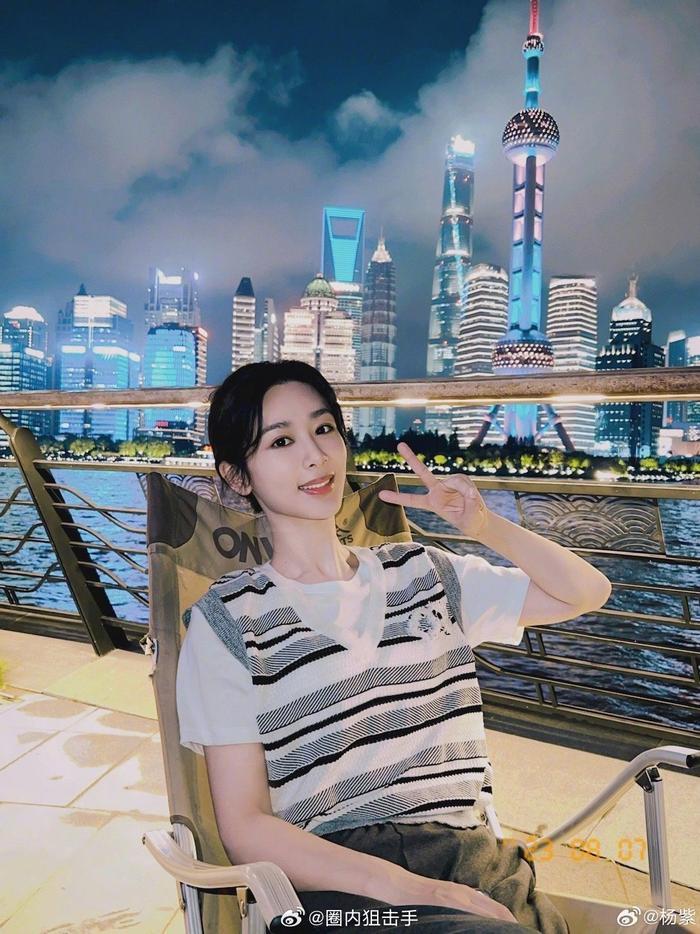 杨紫包场孤注一掷
