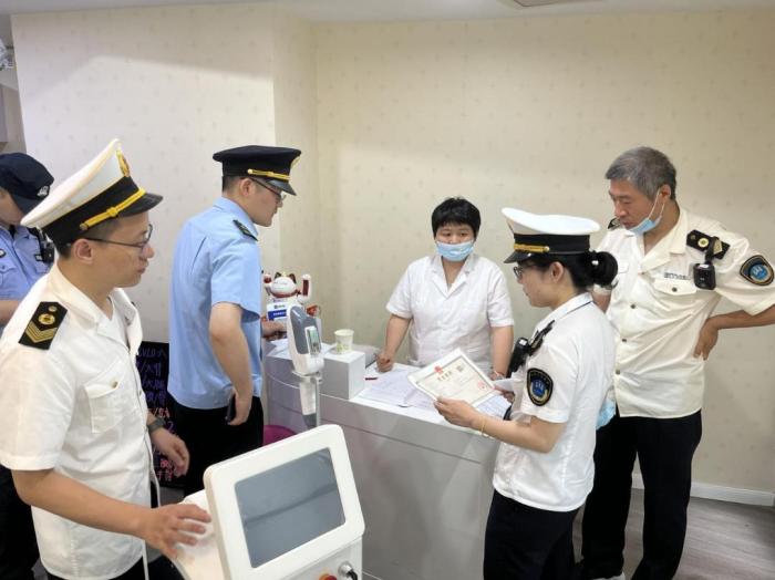 【简讯】部门协作精准出击——徐汇区集中整治医疗美容违法乱象
