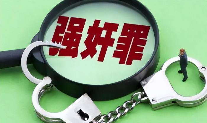上海95后辣妈为了儿子，不惜用身体为代价，换来上学的资格